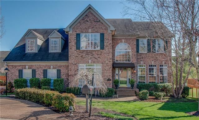504 Elmont Ter, Nashville, TN 37211