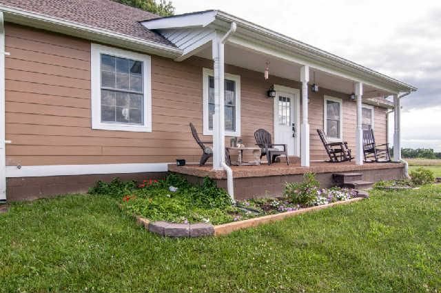 7663 Shoals Branch Rd, Primm Springs, TN 38476