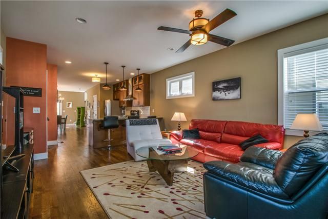 916B Thomas Ave, Nashville, TN 37216
