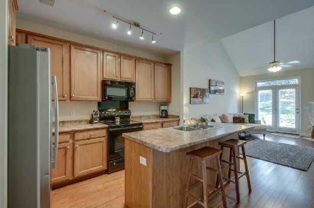 504 Griffin Cir #504, Hermitage, TN 37076