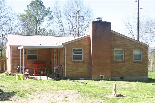 1107 Fernbank Dr, Madison, TN 37115