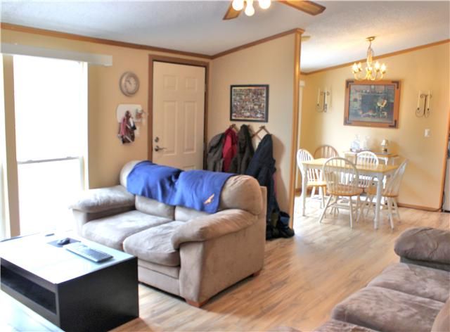 1448 Slaters Creek Rd, Goodlettsville, TN 37072