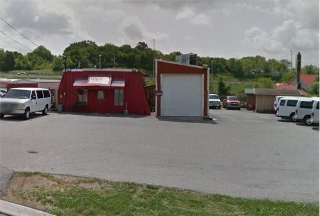 1218 Lakeview Dr, Franklin, TN 37064