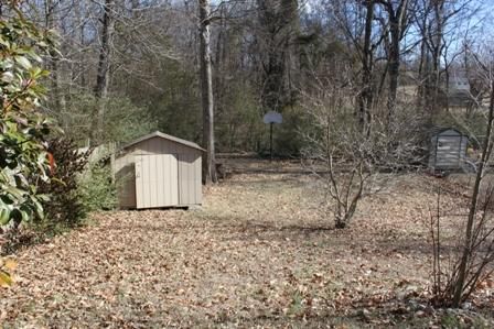 418 Circle Dr, Springfield, TN 37172