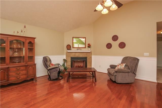 643 Cedar Grove Rd, Lebanon, TN 37087