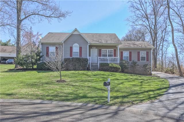 3675 Rutherford Dr, Spring Hill, TN 37174