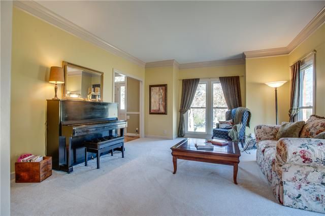 1105 Cedarview Ln, Franklin, TN 37067