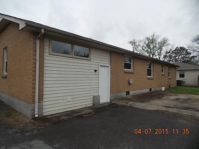 102 Mcbratney Dr, Hendersonville, TN 37075