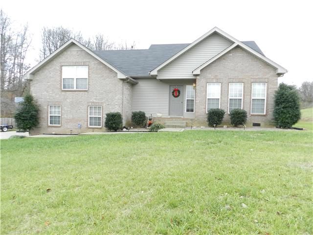 161 E Braxton Ln, Hendersonville, TN 37075