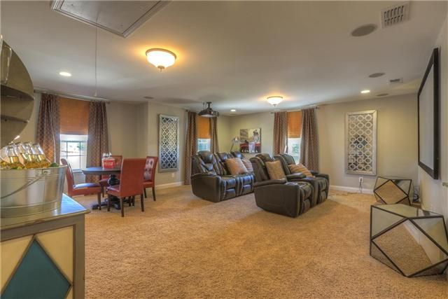 246 Fowler Cir, Franklin, TN 37064