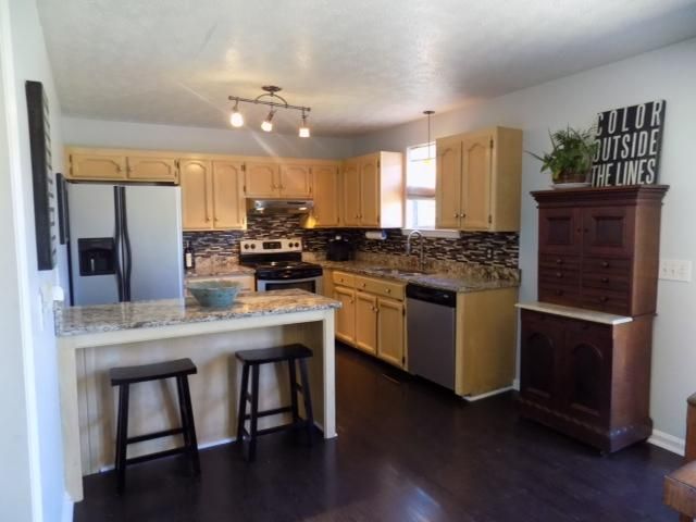 3018 West, Greenbrier, TN 37073
