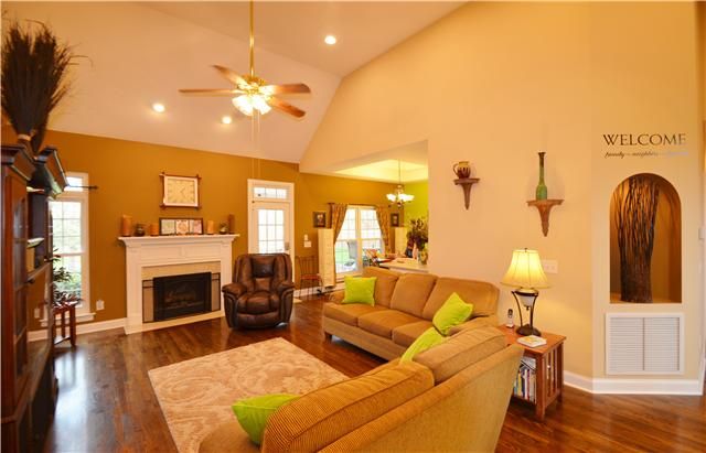 1700 Wrencrest Dr, Mount Juliet, TN 37122
