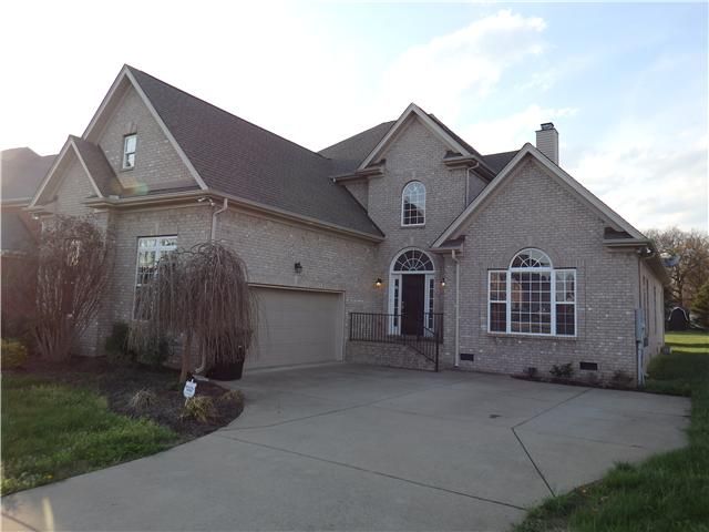 5214 Saint Ives, Murfreesboro, TN 37128