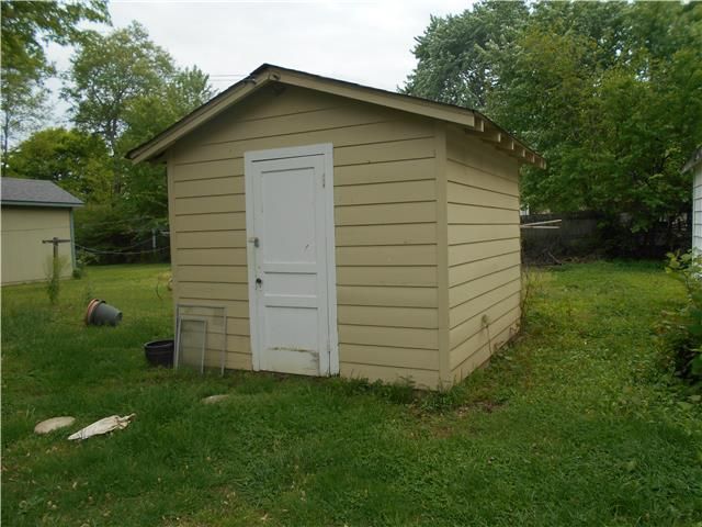 171 Morningside Dr, Gallatin, TN 37066