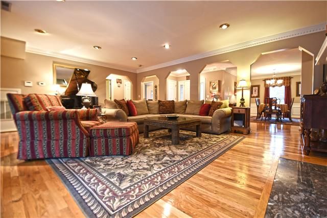 1530 W Northfield Blvd, Murfreesboro, TN 37129