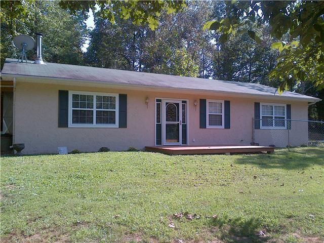 1131 Walnut Grove Rd, Dickson, TN 37055