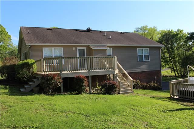 207 Austell Dr, Columbia, TN 38401