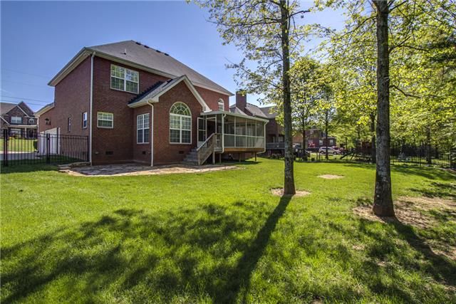315 Eclipse Dr, Murfreesboro, TN 37128