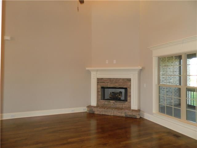 207 Bryson Pl, Mount Juliet, TN 37122