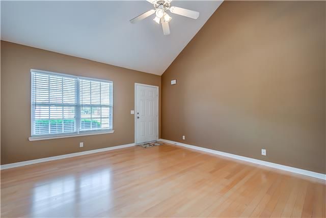 934 Sitting Bull Xing, Murfreesboro, TN 37128