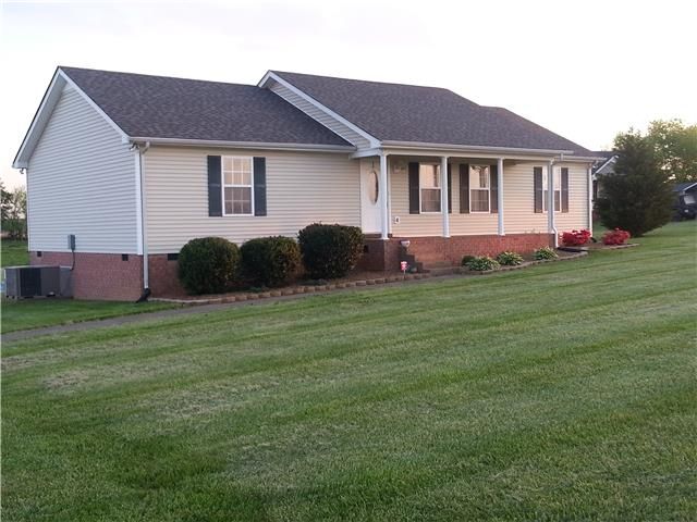 547 White Rd, Portland, TN 37148