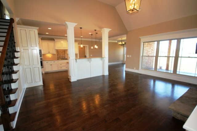 2002 Fairhaven Ln, Murfreesboro, TN 37128