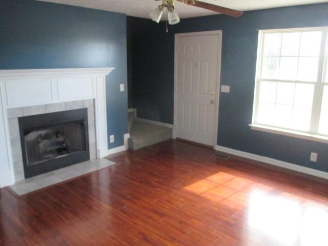 140 Cool Springs Dr, Murfreesboro, TN 37127