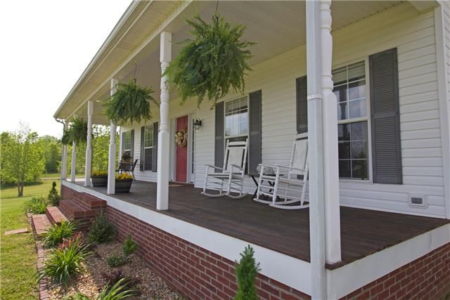 6753 Owens Chapel Rd, Springfield, TN 37172