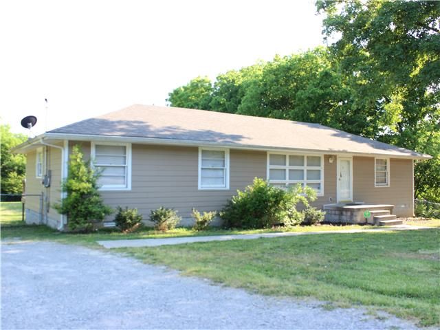 920 Anderson Ln, Madison, TN 37115