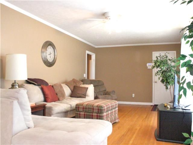 920 Anderson Ln, Madison, TN 37115
