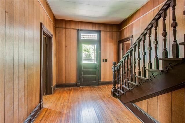 408 West 5th St, Dickson, TN 37055