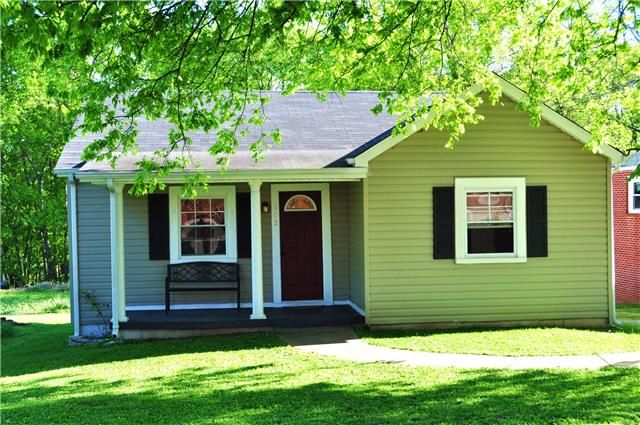 102 Morningside Ln, Columbia, TN 38401
