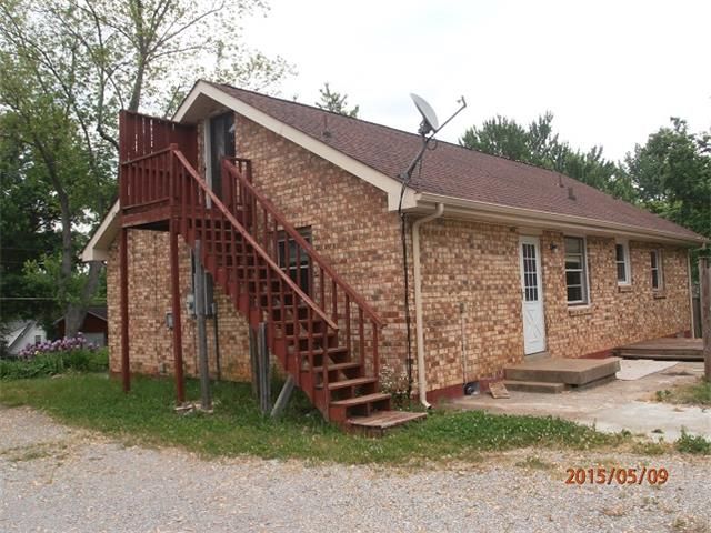1002 Dickens St, Greenbrier, TN 37073