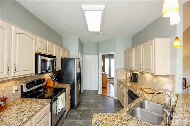 7628 Mint Leaf Dr, Nashville, TN 37211