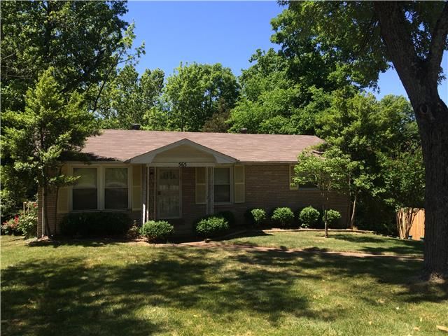 565 Whispering Hills Dr, Nashville, TN 37211