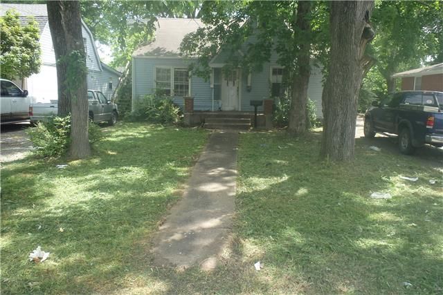409 Fairview Ave, Lebanon, TN 37087