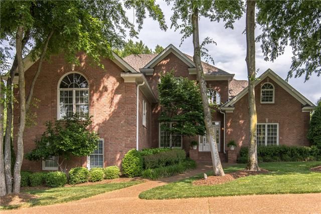 136 Shute Cir, Old Hickory, TN 37138