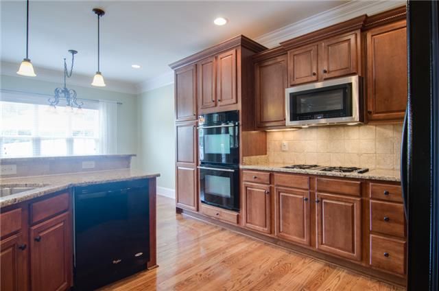 5583 Hill Rd, Brentwood, TN 37027