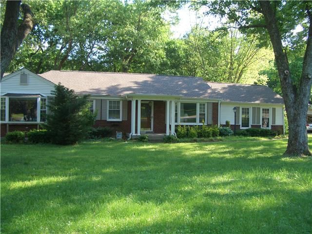 509 Crieve Rd, Nashville, TN 37220