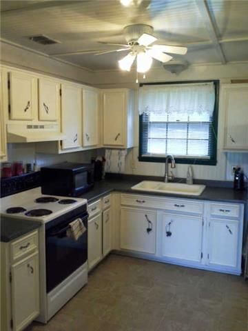 101 Academy Dr, Springfield, TN 37172