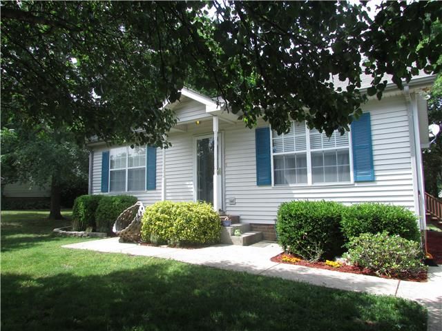 221 Westlynn Dr, Lebanon, TN 37087