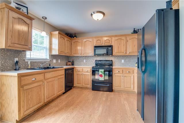 7021 Count Fleet Ct, Mount Juliet, TN 37122
