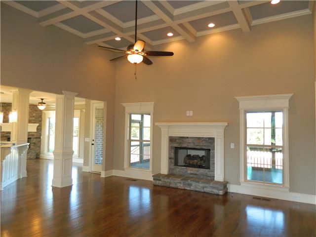 212 Bryson Pl, Mount Juliet, TN 37122