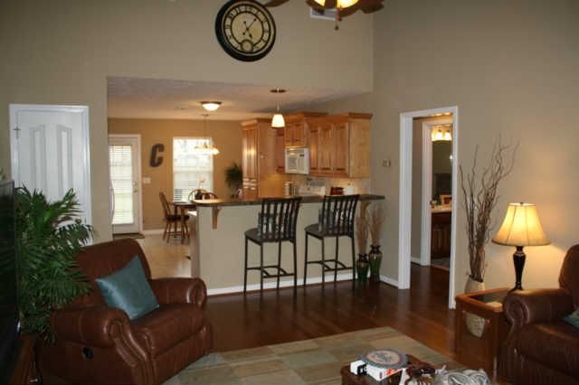 2656 Gold Valley Dr, Murfreesboro, TN 37130