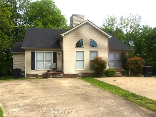 1014 Silver Point Dr, Murfreesboro, TN 37129