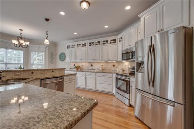 528 Sydney Pl, Murfreesboro, TN 37130