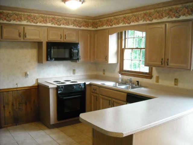 610 Harris Dr, Pleasant View, TN 37146