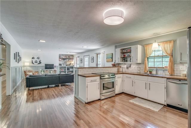 309 Lee Rd, Dickson, TN 37055