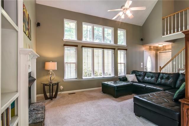 203 Merrylog Ln, Kingston Springs, TN 37082