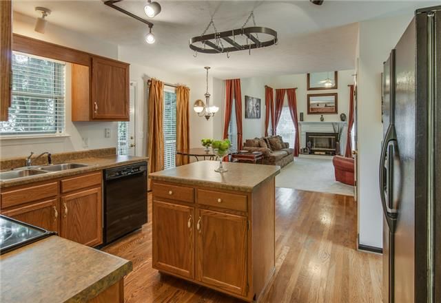 1820 Bryce Cir, Nashville, TN 37211